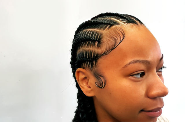 Small bobo knotless broad +human hair charge