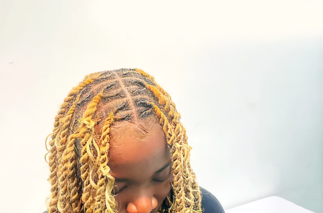 Medium invisibile Locs