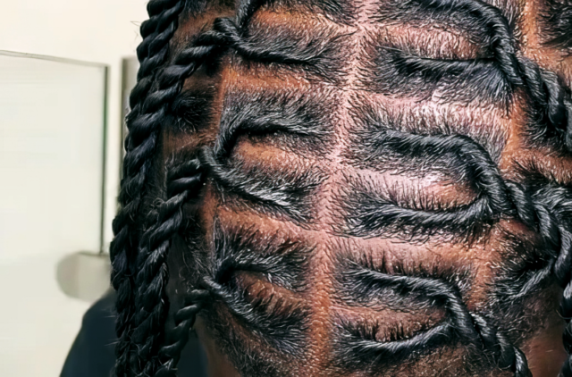 Small plug twist